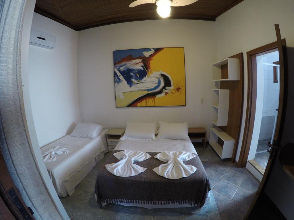 Family Room with Balcony,447065082:JPEG